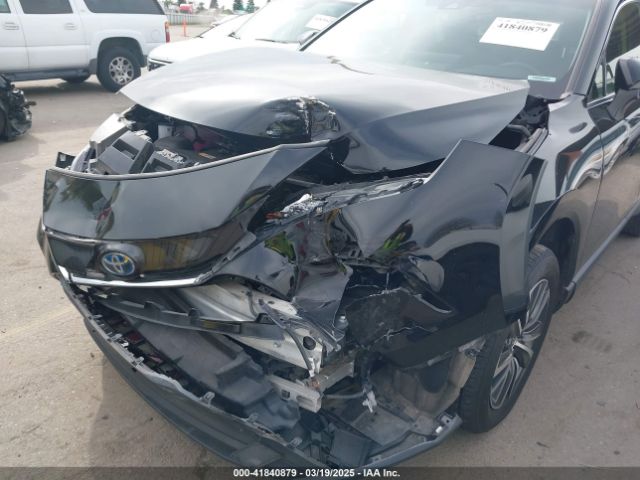 JTEAAAAH5NJ093705 Toyota VENZA LE