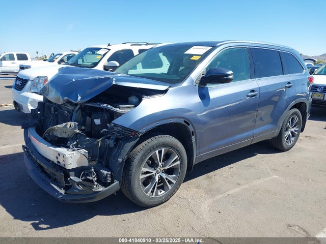 Toyota Highlander Xle V6 2016 5TDJKRFH2GS288904 Image 2