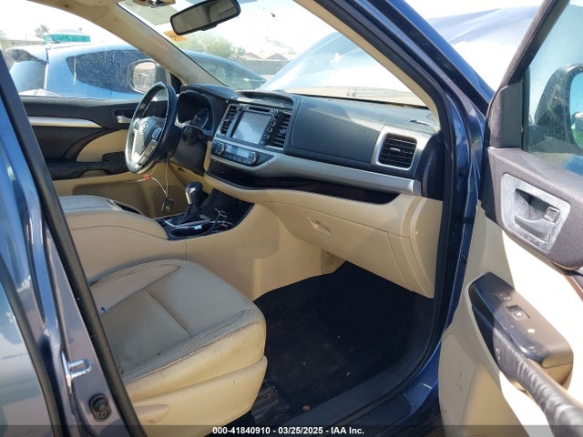 Toyota Highlander Xle V6 2016 5TDJKRFH2GS288904 Image 5