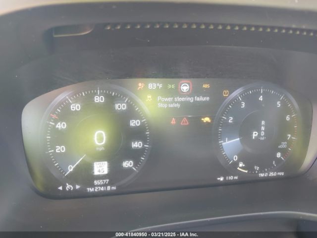 2021 VOLVO XC40 YV4162UK3M2415542 Photo 6
