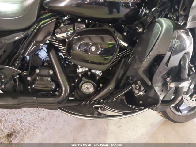 2021 HARLEY-DAVIDSON FLTRK 1HD1KZF10MB673091 Photo 7