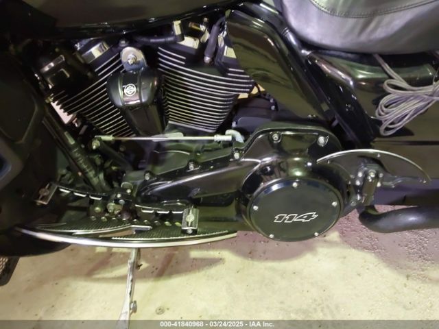 2021 HARLEY-DAVIDSON FLTRK 1HD1KZF10MB673091 Photo 8