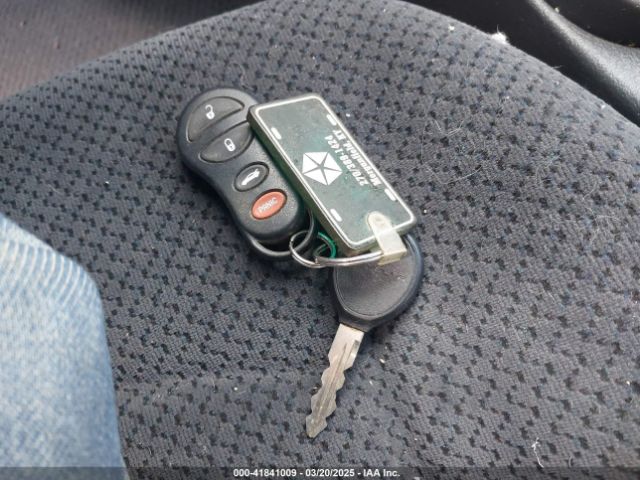 2004 CHRYSLER SEBRING 1C3EL56R44N147743 Photo 10