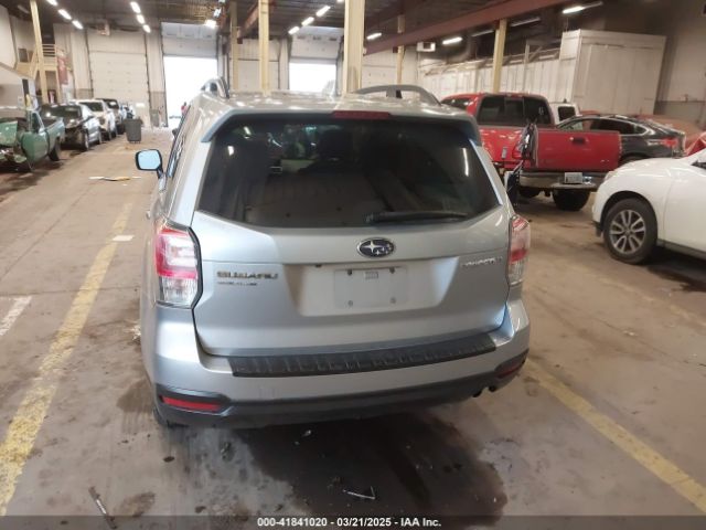 JF2SJAGC3JH519186 Subaru Forester 2.5i Premium