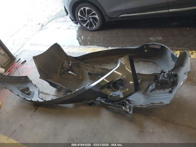 JF2SJAGC3JH519186 Subaru Forester 2.5i Premium