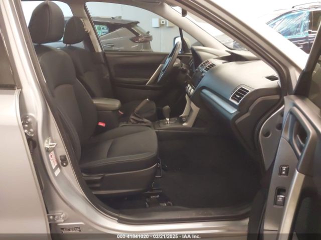 JF2SJAGC3JH519186 Subaru Forester 2.5i Premium