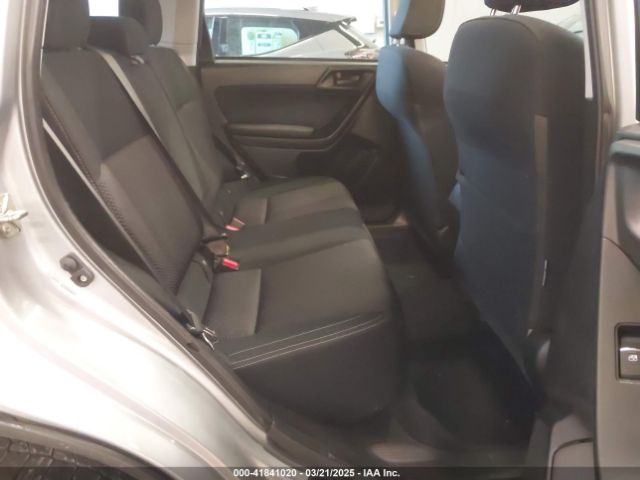 JF2SJAGC3JH519186 Subaru Forester 2.5i Premium