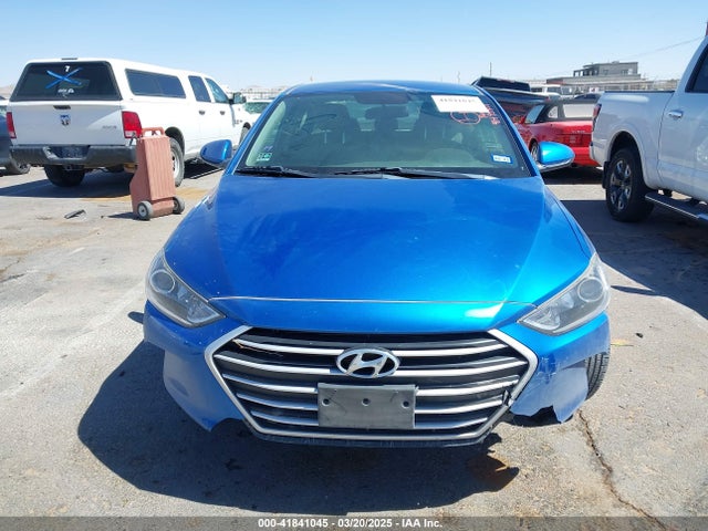 5NPD74LF5JH355898 Hyundai ELANTRA SE