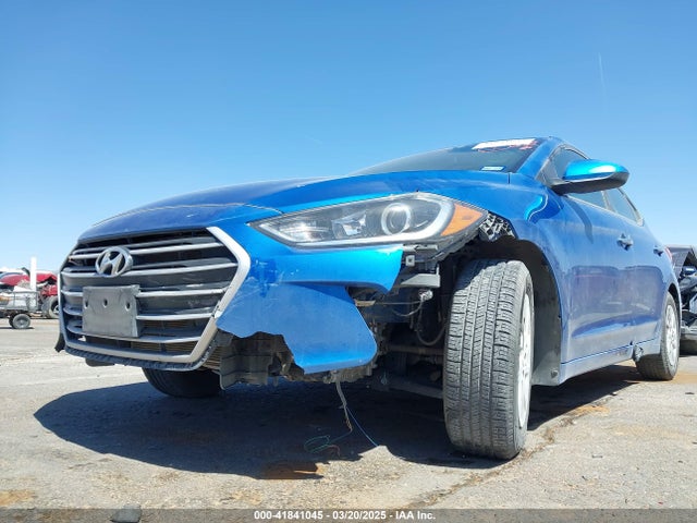 5NPD74LF5JH355898 Hyundai ELANTRA SE