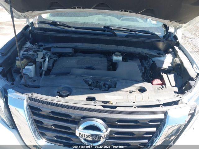 5N1DR2MN5JC610240 Nissan Pathfinder Sl