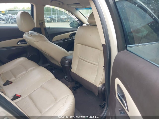 1G1PE5SB7E7131820 Chevrolet Cruze 2lt Auto