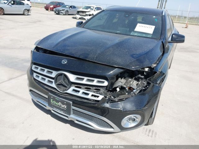 WDCTG4EB2JJ392706 Mercedes-Benz GLA 250