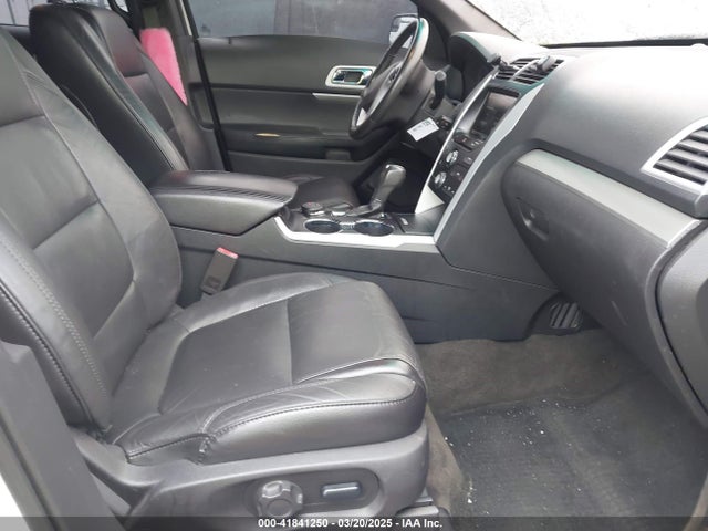 1FM5K8D88EGB94477 Ford EXPLORER XLT