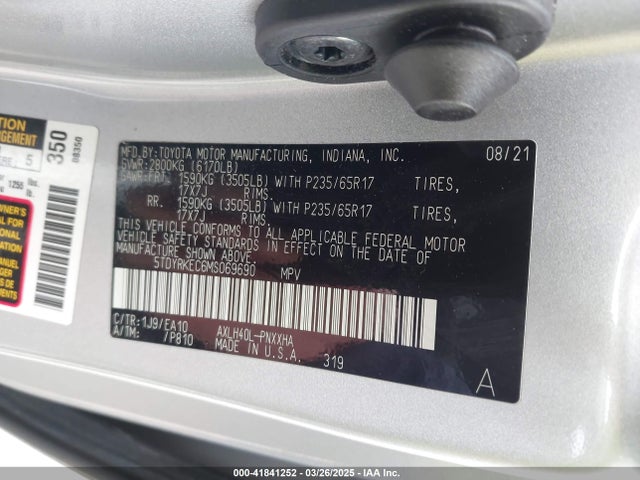 5TDYRKEC6MS069690 Toyota SIENNA XLE
