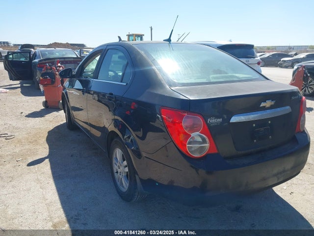 1G1JC5SH1E4243143 Chevrolet Sonic Lt Auto