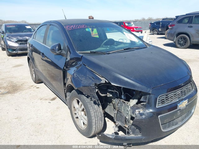 1G1JC5SH1E4243143 Chevrolet Sonic Lt Auto