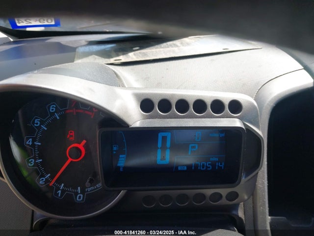 1G1JC5SH1E4243143 Chevrolet Sonic Lt Auto