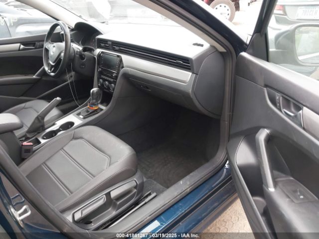 2020 VOLKSWAGEN PASSAT 1VWSA7A32LC011086 Photo 4