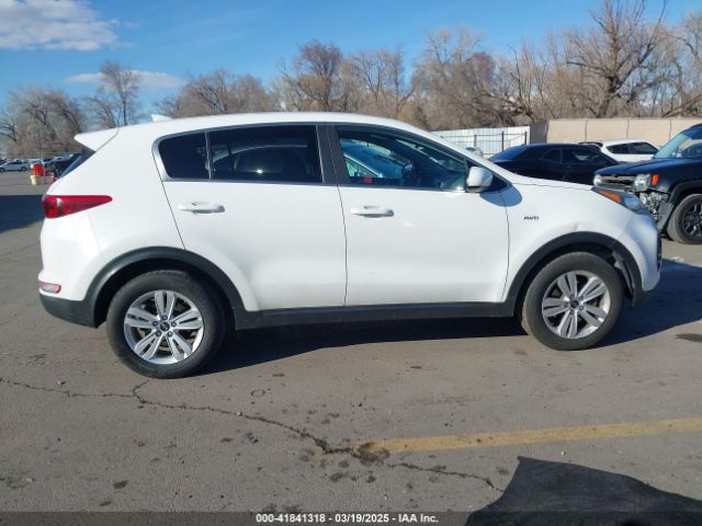 KNDPMCAC0H7119781 KIA Sportage Lx