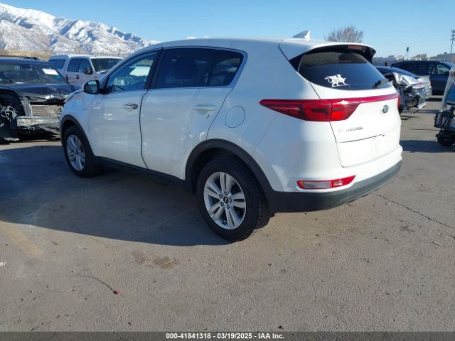 KNDPMCAC0H7119781 KIA Sportage Lx