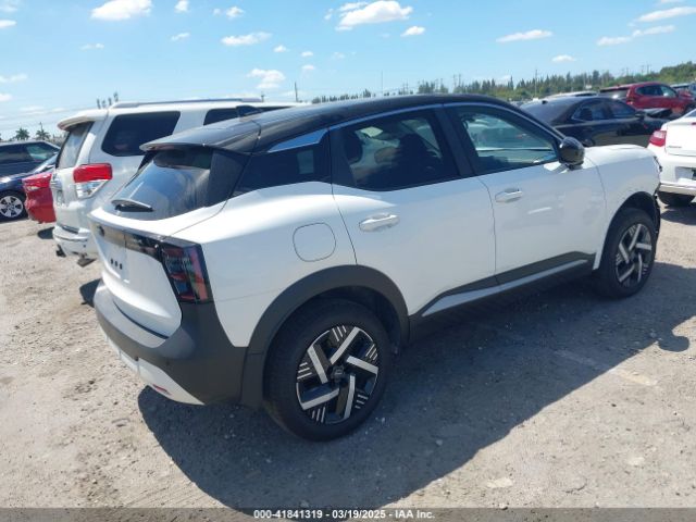3N8AP6CA9SL340751 Nissan Kicks Sv Fwd