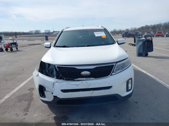 5XYKTCA63EG545549 KIA SORENTO LX