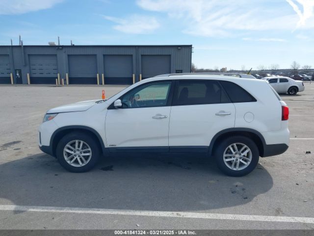 5XYKTCA63EG545549 KIA SORENTO LX