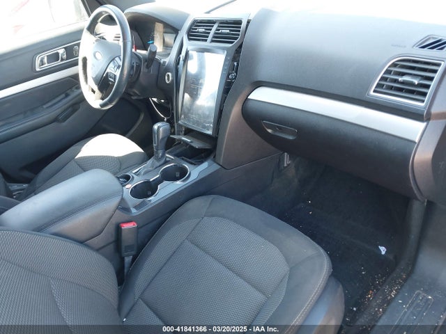 1FM5K7D87HGC76358 Ford EXPLORER XLT