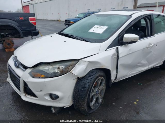 1FADP3J23EL255414 Ford Focus Titanium