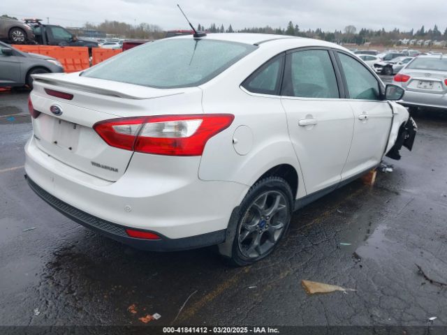 1FADP3J23EL255414 Ford Focus Titanium