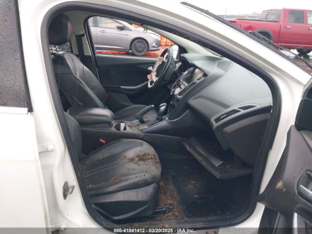 1FADP3J23EL255414 Ford Focus Titanium
