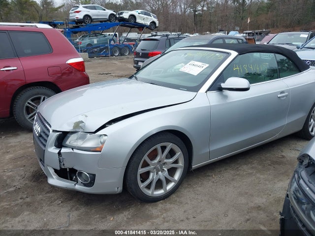 2011 AUDI A5 WAUCFAFH9BN005540 Photo 1