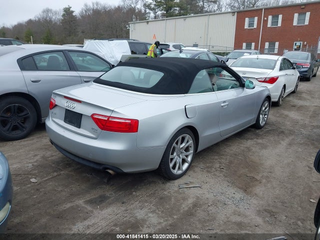 2011 AUDI A5 WAUCFAFH9BN005540 Photo 3