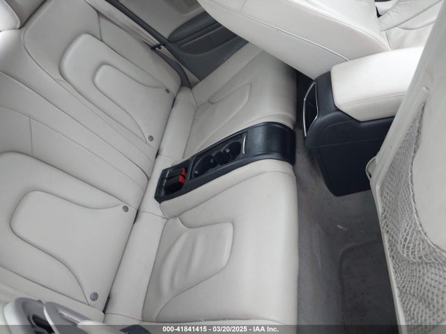 2011 AUDI A5 WAUCFAFH9BN005540 Photo 7