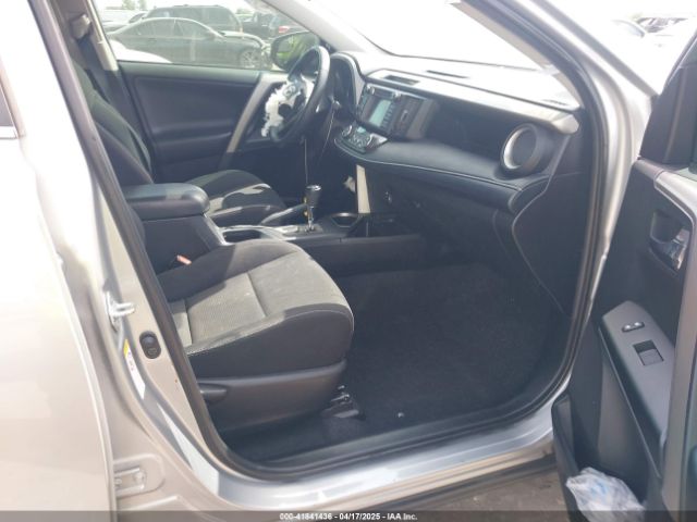 2T3WFREV5JW466294 Toyota Rav4 Xle