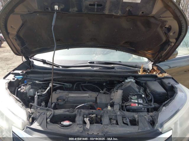3CZRM3H31FG703097 Honda CR-V LX