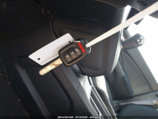 3CZRM3H31FG703097 Honda CR-V LX