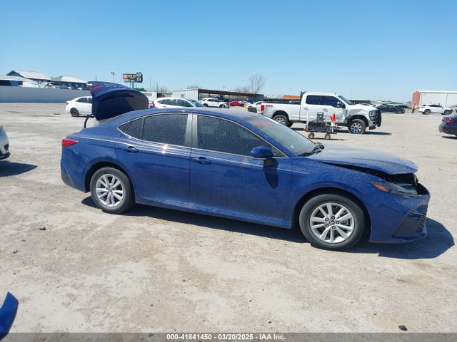 Toyota CAMRY LE 2025 4T1DAACK9SU022796 Image 13