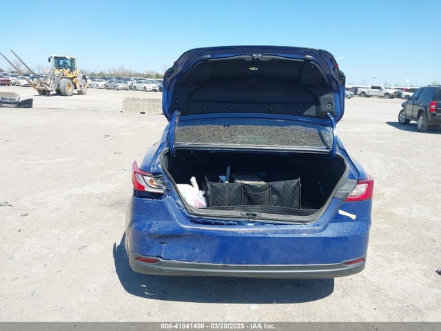 Toyota CAMRY LE 2025 4T1DAACK9SU022796 Image 16