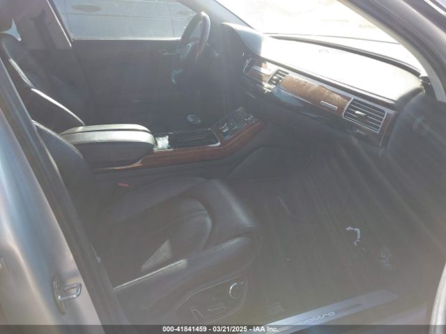 2011 AUDI A8 L WAURVAFD4BN020585 Photo 4