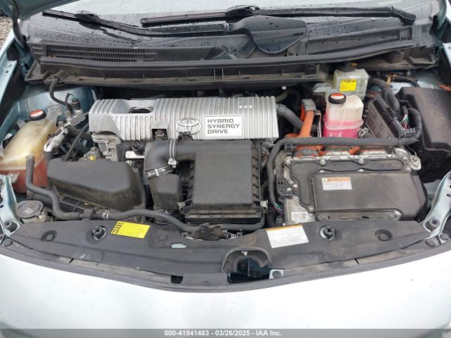 JTDKN3DU6F1951346 Toyota Prius Three