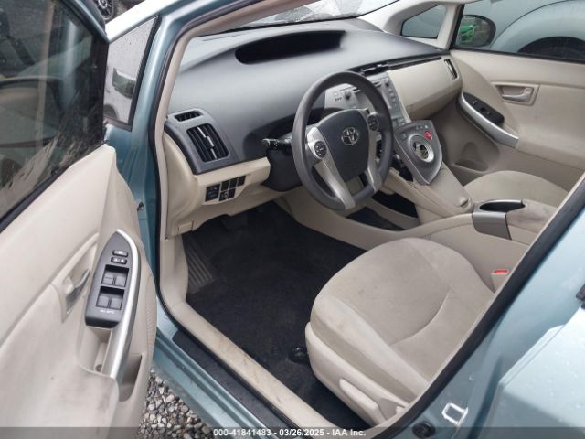 JTDKN3DU6F1951346 Toyota Prius Three