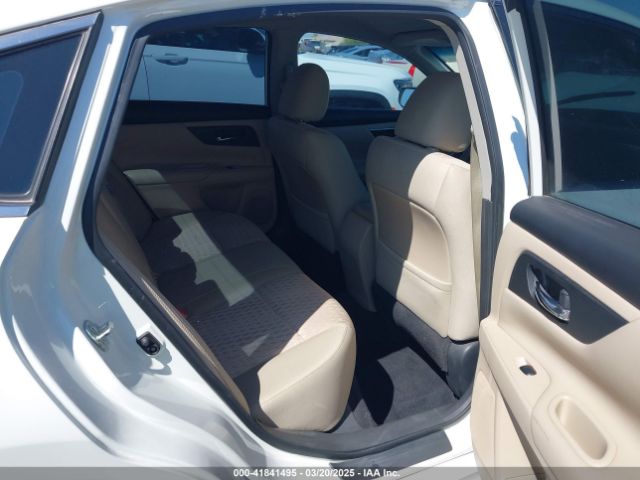 1N4AL3AP2HC279878 Nissan Altima 2.5 S
