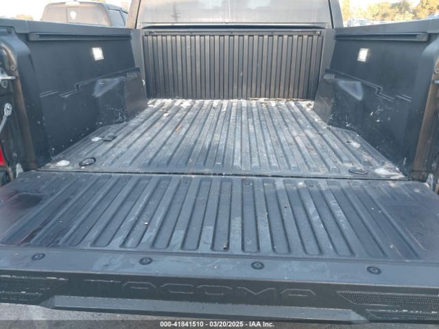 3TMKB5FN8RM002575 Toyota Tacoma Trd Sport 2wd