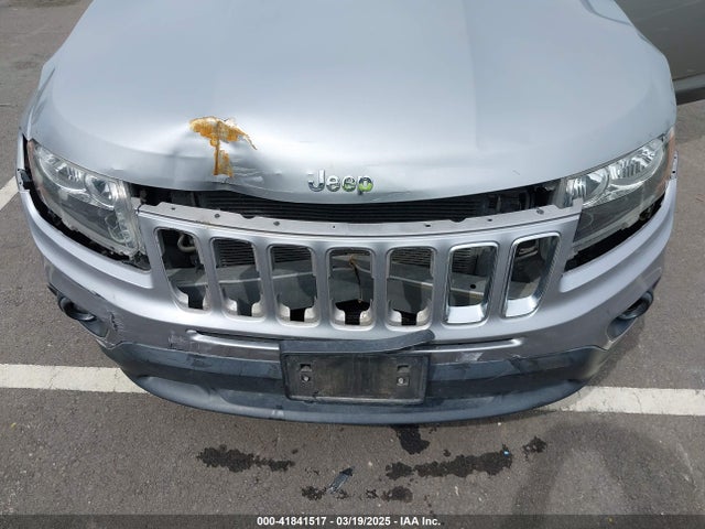 1C4NJCBA5FD137978 Jeep 2015