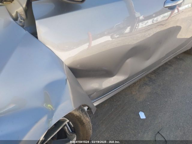 3KPF24AD7PE672054 KIA Forte Lxs