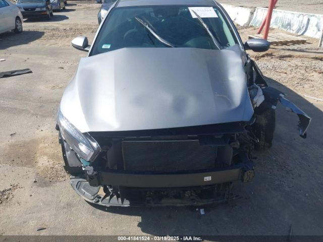 3KPF24AD7PE672054 KIA Forte Lxs