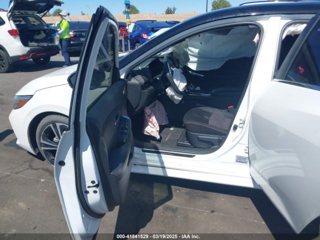 3N1AB8DV8MY303996 Nissan Sentra Sr Xtronic Cvt