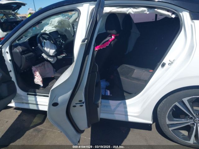 3N1AB8DV8MY303996 Nissan Sentra Sr Xtronic Cvt
