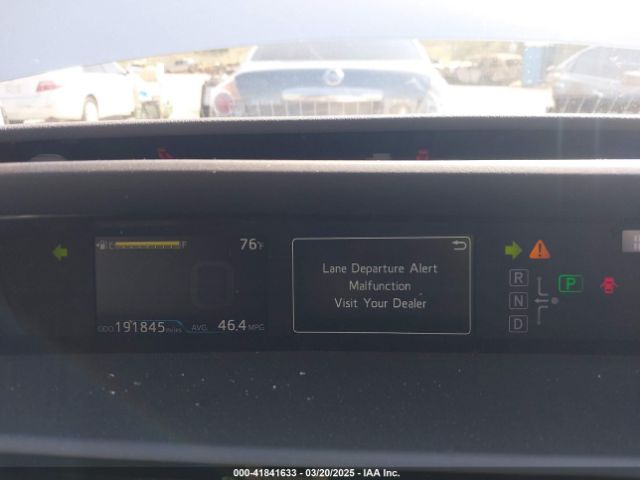 JTDKARFU0J3546320 Toyota Prius Three Touring
